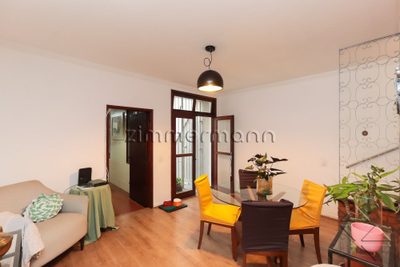 Casa, 4 quartos, 193 m² - Foto 1