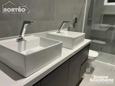 Casa, 1 quarto, 208 m² - Foto 2