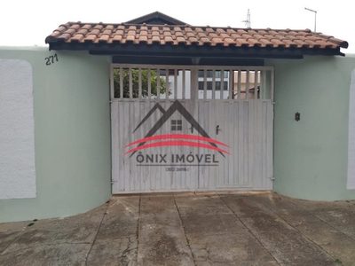 Sobrado, 4 quartos, 240 m² - Foto 1