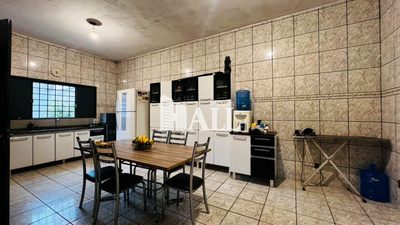 Casa, 3 quartos, 210 m² - Foto 2