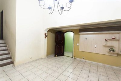 Sobrado, 3 quartos, 210 m² - Foto 2