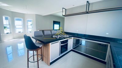 Sobrado, 3 quartos, 228 m² - Foto 4