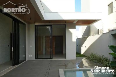 Casa, 1 quarto, 214 m² - Foto 2