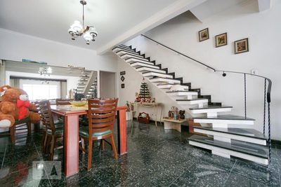Casa, 4 quartos, 220 m² - Foto 3