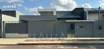 Casa, 3 quartos, 183 m² - Foto 1