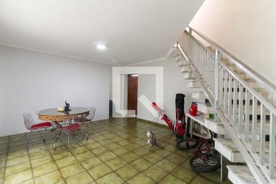Casa, 4 quartos, 191 m² - Foto 1