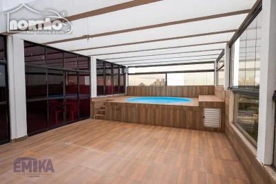 Casa, 3 quartos, 326 m² - Foto 1
