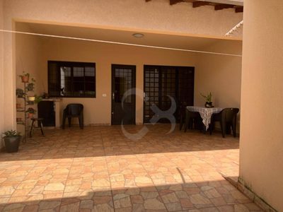 Casa, 2 quartos, 252 m² - Foto 2