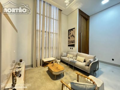 Casa, 1 quarto, 214 m² - Foto 2