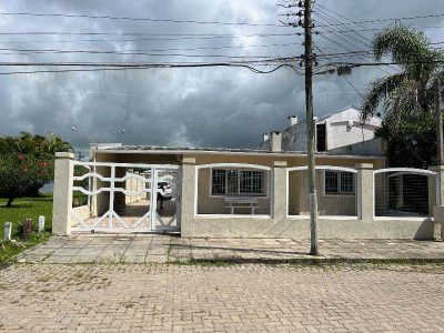 Casa, 4 quartos, 204 m² - Foto 1