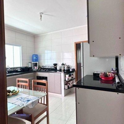 Casa, 2 quartos, 50 m² - Foto 1