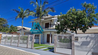 Casa, 3 quartos, 240 m² - Foto 3