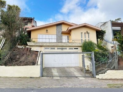 Casa, 5 quartos, 396 m² - Foto 1