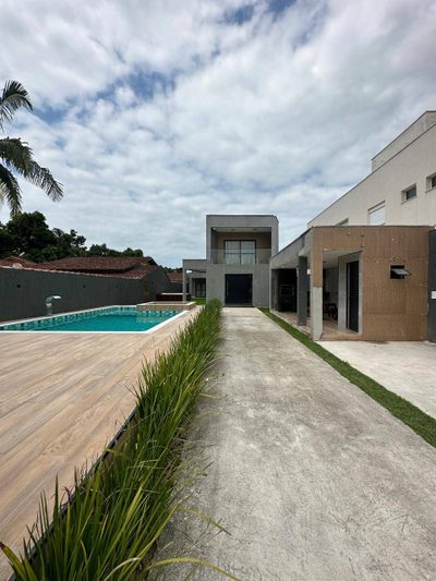 Casa, 5 quartos, 298 m² - Foto 2