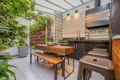 Casa, 5 quartos, 231 m² - Foto 2