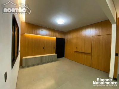 Casa, 3 quartos, 147 m² - Foto 1