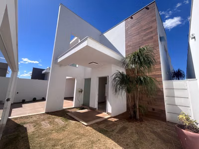 Casa, 3 quartos, 266 m² - Foto 1