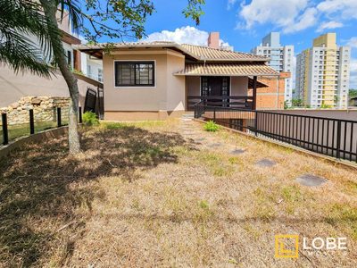 Casa, 3 quartos, 300 m² - Foto 2