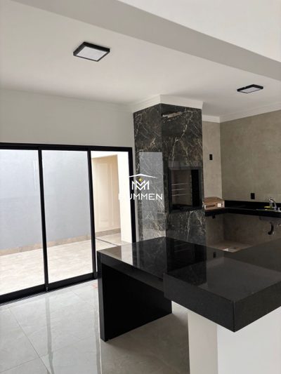 Casa, 3 quartos, 200 m² - Foto 1