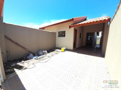 Casa, 2 quartos, 68 m² - Foto 1