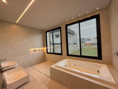 Casa, 3 quartos, 369 m² - Foto 3