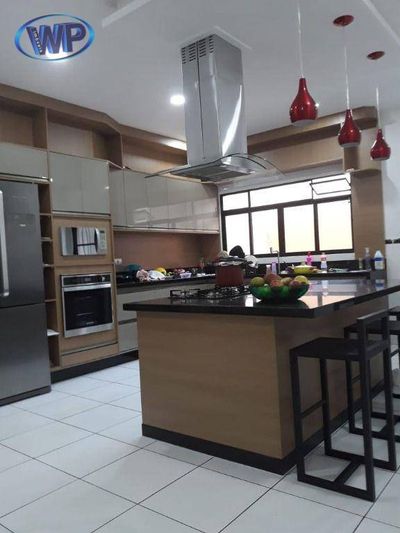 Sobrado, 4 quartos, 299 m² - Foto 4