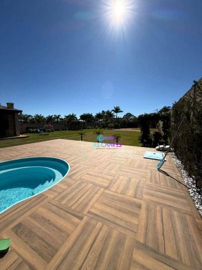 Chácara, 3 quartos, 1780 m² - Foto 1
