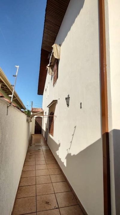 Casa, 3 quartos, 130 m² - Foto 1