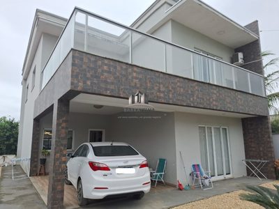 Casa, 3 quartos, 202 m² - Foto 3