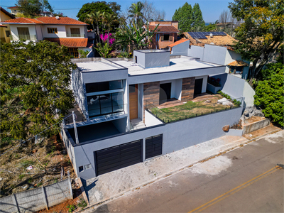 Casa, 3 quartos, 249 m² - Foto 3