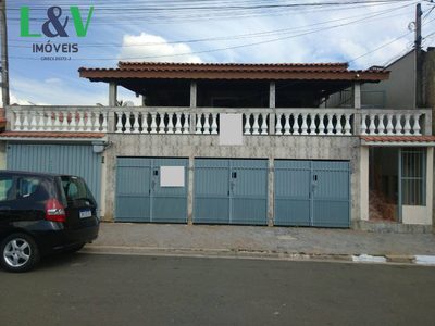 Casa, 4 quartos, 200 m² - Foto 1