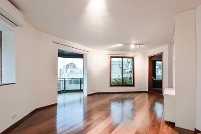 Apartamento, 3 quartos, 205 m² - Foto 1