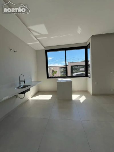 Casa, 5 quartos, 99 m² - Foto 3