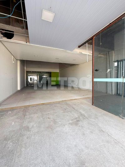 Depósito-Galpão, 200 m² - Foto 1