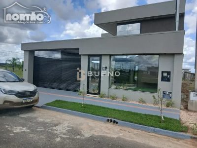 Casa, 1 quarto, 205 m² - Foto 1