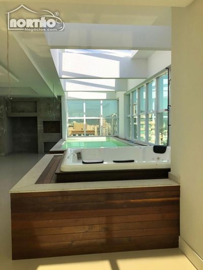 Casa, 5 quartos, 417 m² - Foto 2