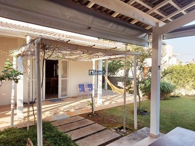 Casa, 4 quartos, 209 m² - Foto 1