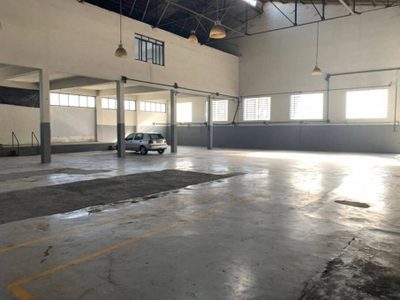 Depósito-Galpão, 958 m² - Foto 1