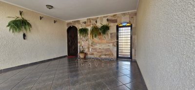 Casa, 4 quartos, 262 m² - Foto 1