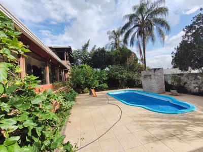 Casa, 8 quartos, 600 m² - Foto 2