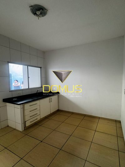 Casa, 2 quartos, 125 m² - Foto 1