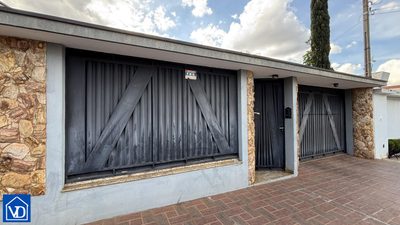 Casa, 4 quartos, 277 m² - Foto 2