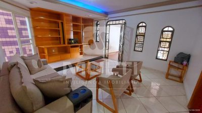 Casa, 3 quartos, 201 m² - Foto 1