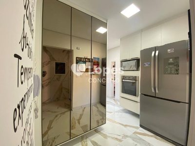 Apartamento, 3 quartos, 263 m² - Foto 4