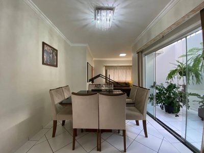 Casa, 3 quartos, 146 m² - Foto 3