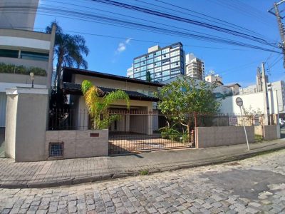 Casa, 3 quartos, 186 m² - Foto 2