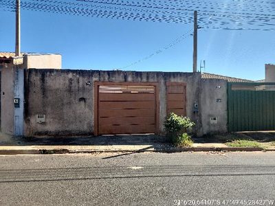 Casa, 2 quartos, 160 m² - Foto 1
