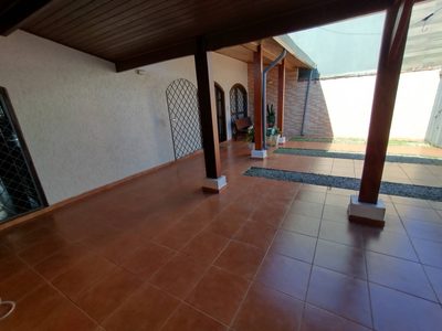Casa, 4 quartos, 200 m² - Foto 3
