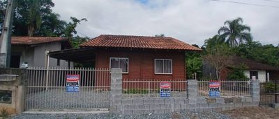 Casa, 3 quartos, 50 m² - Foto 1