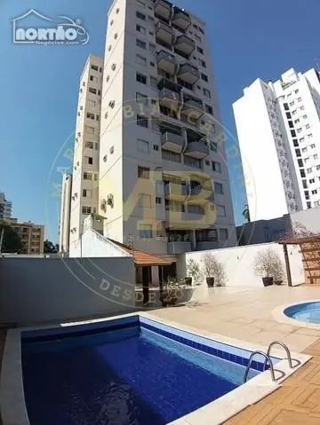 Casa, 3 quartos, 253 m² - Foto 1